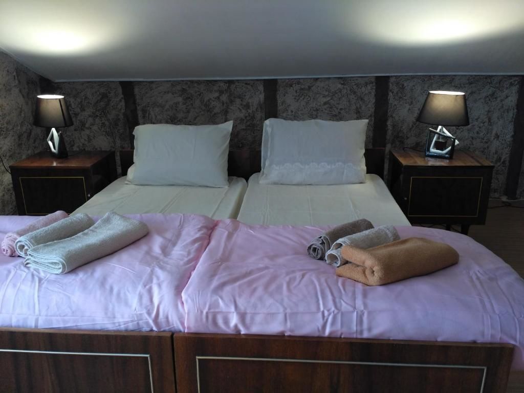 Проживание в семье Guesthouse Richie Ереван