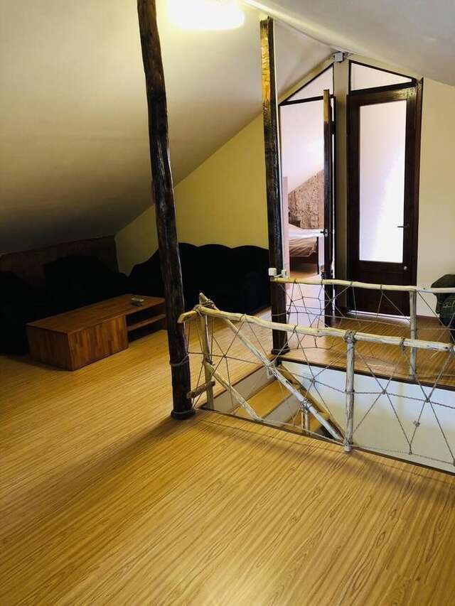 Проживание в семье Guesthouse Richie Ереван-16